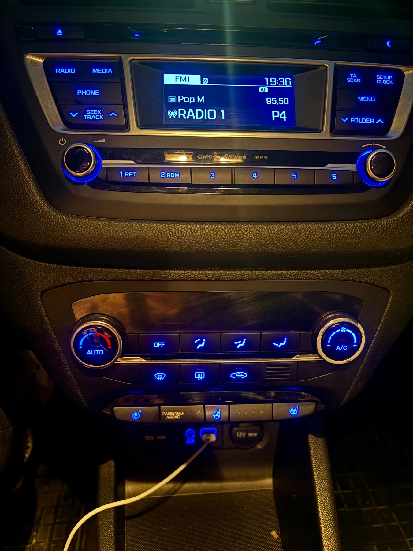 Hyundai I20, снимка 8 - Автомобили и джипове - 56265848