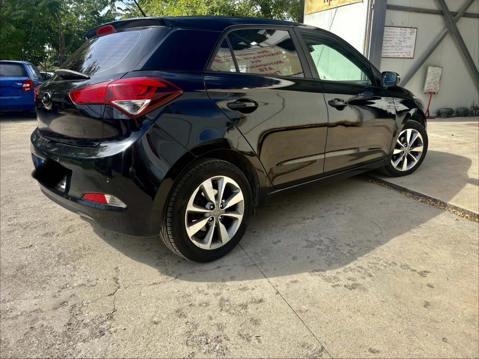 Hyundai I20, снимка 6 - Автомобили и джипове - 56265848