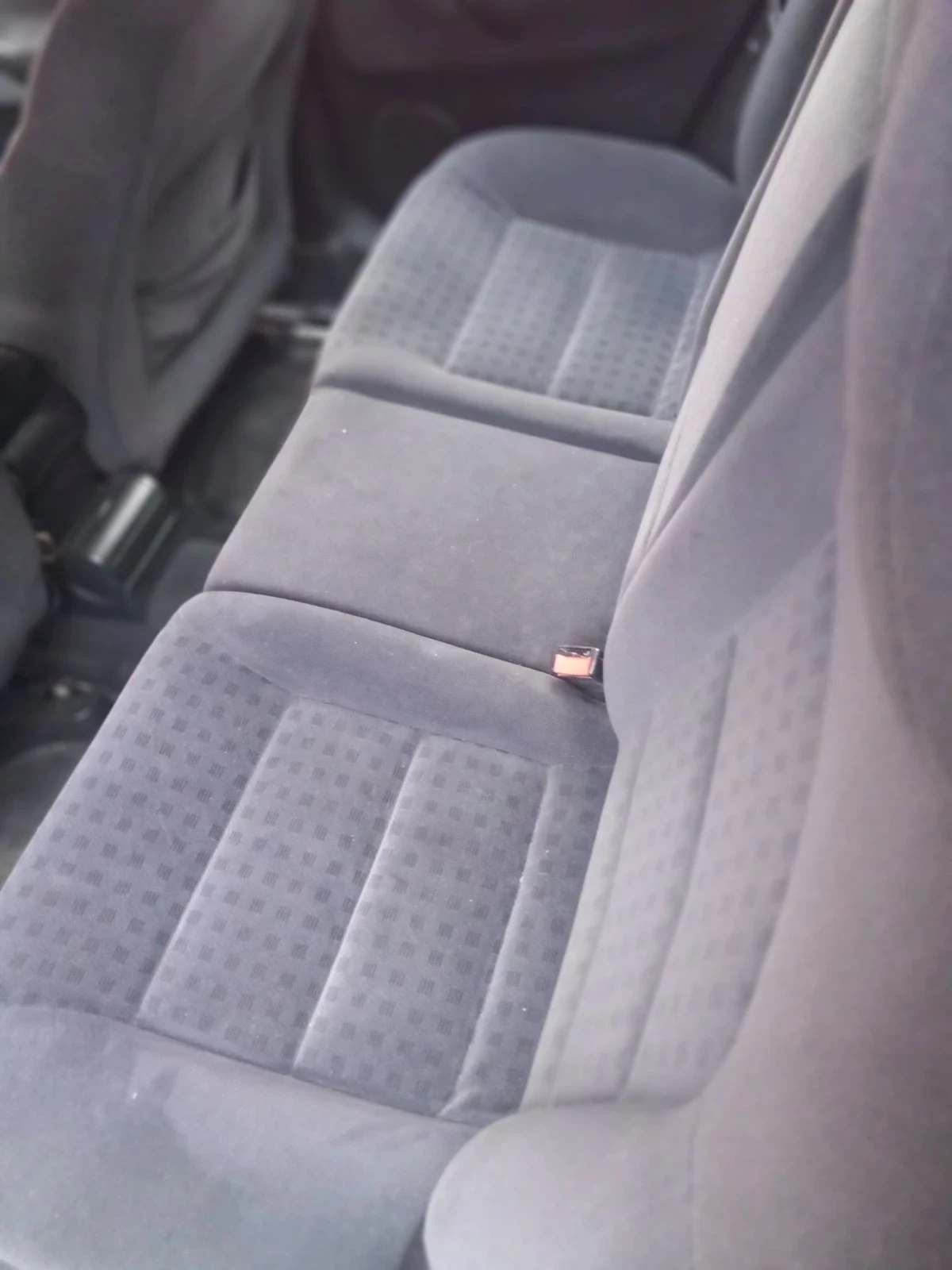 VW Golf 4, снимка 12 - Автомобили и джипове - 56440225
