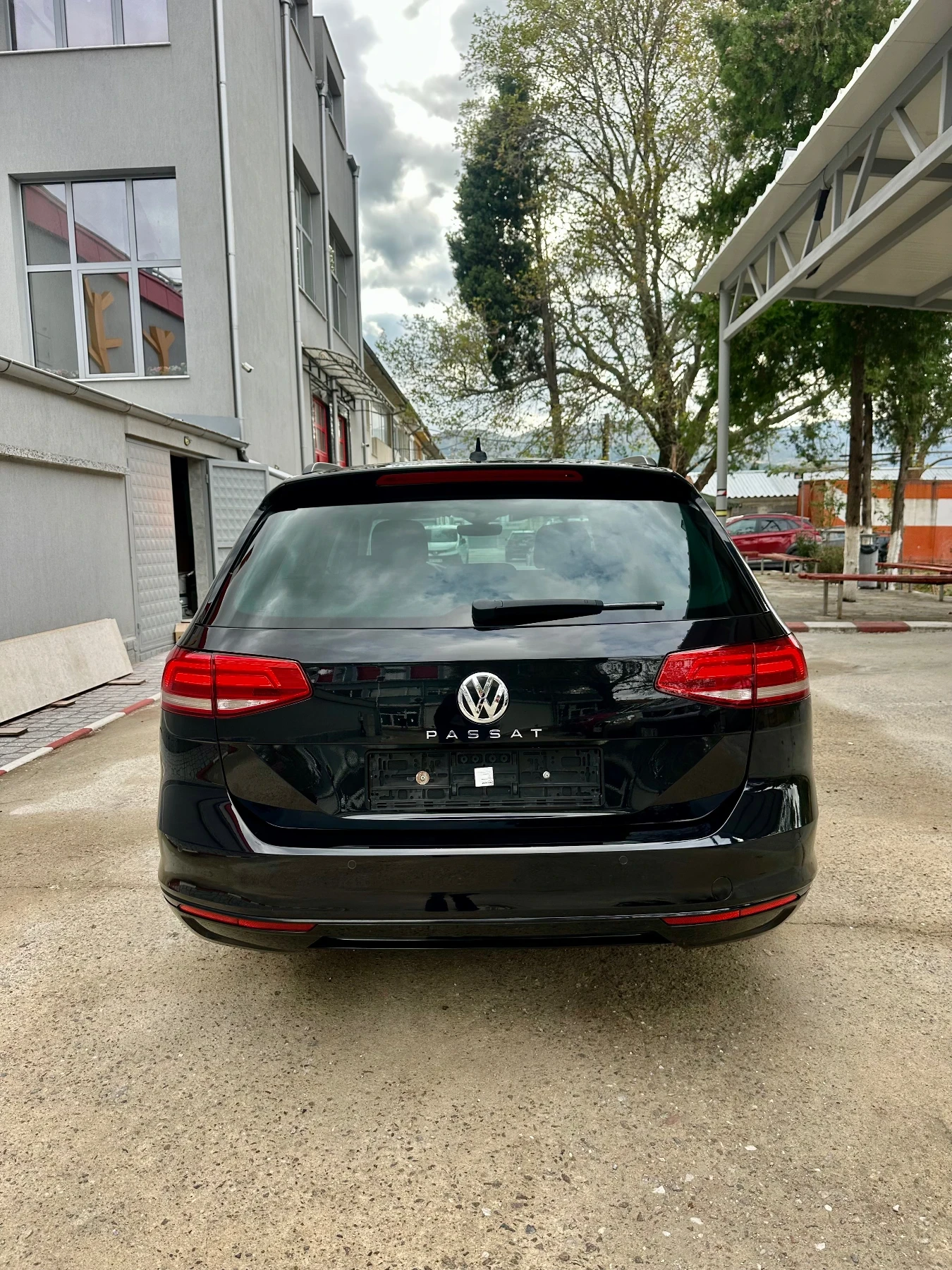 VW Passat 2016 �. 2.0 TDI 150 �� ��� ���� �������� | Mobile.bg � ����������� 7