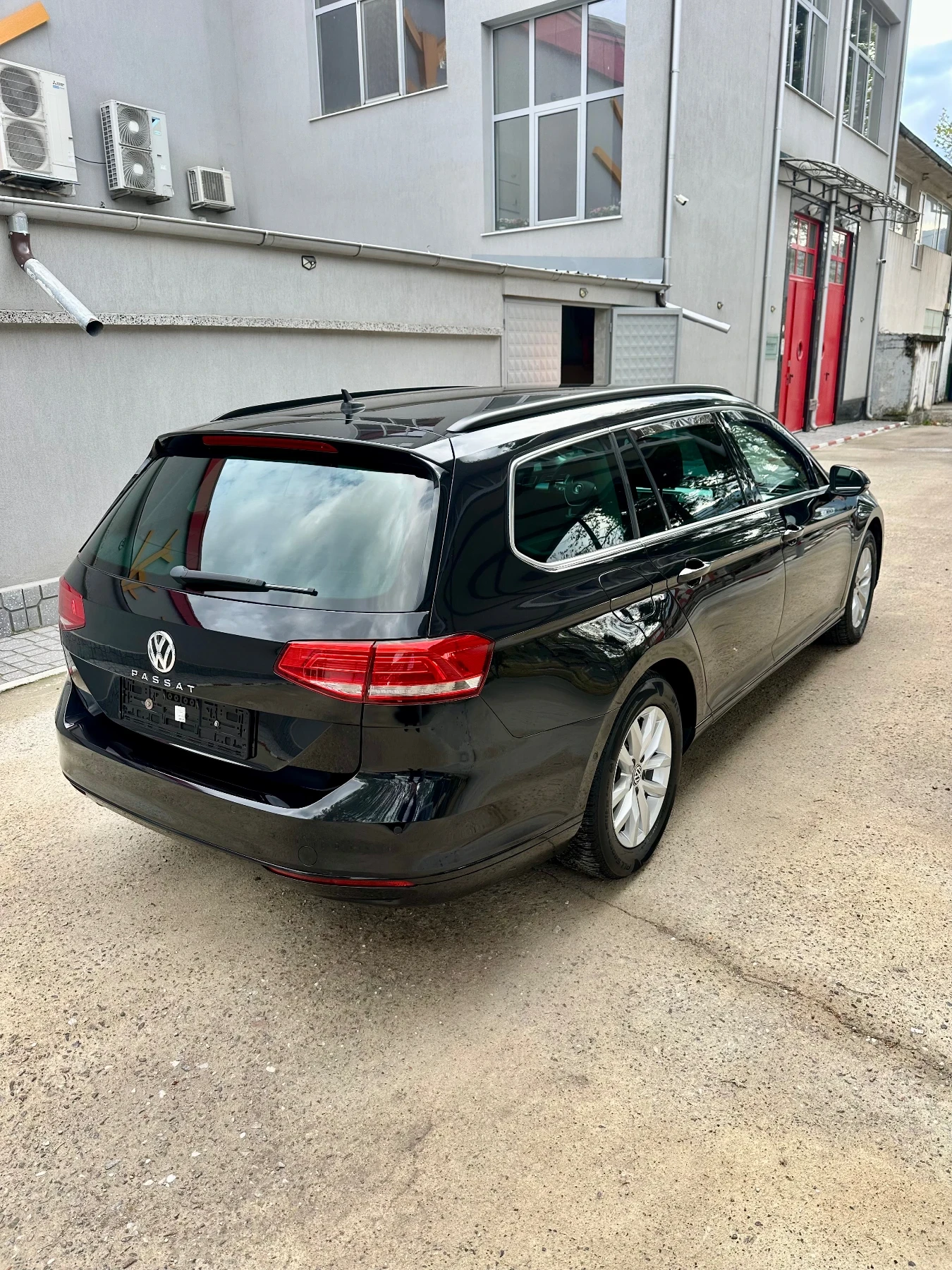 VW Passat 2016 �. 2.0 TDI 150 �� ��� ���� �������� | Mobile.bg � ����������� 3