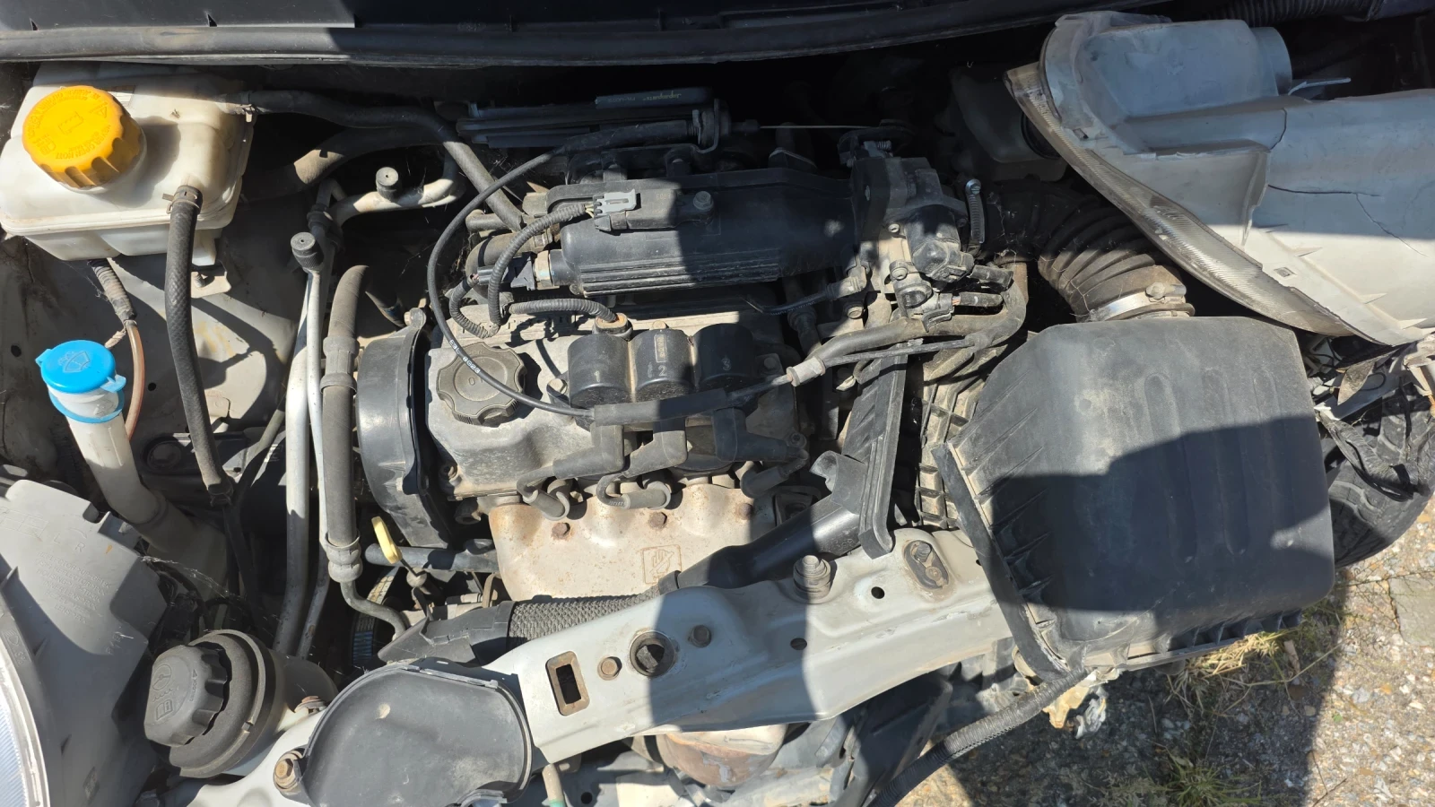 Chevrolet Spark, снимка 12 - Автомобили и джипове - 56543977