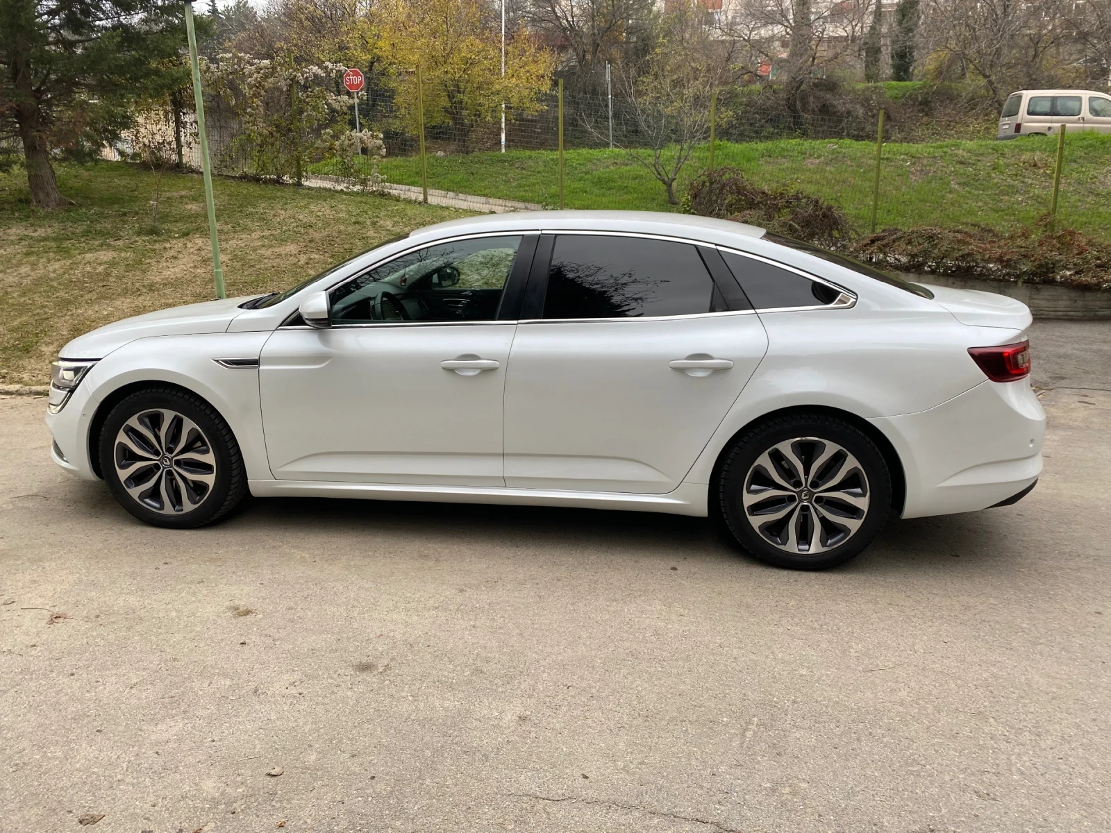 Renault Talisman 1, 6dci, снимка 10 - Автомобили и джипове - 56585638