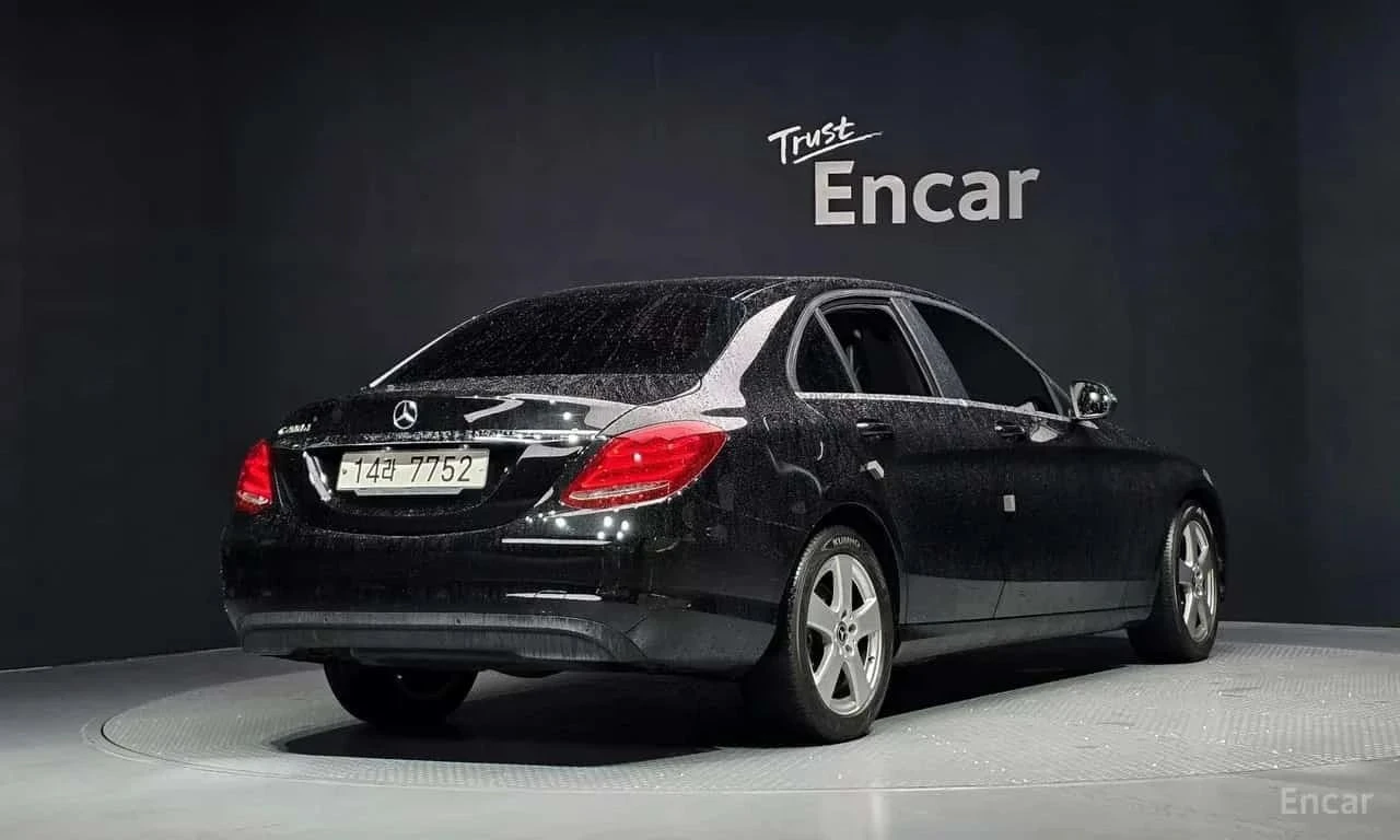 Mercedes-Benz C 200, снимка 2 - Автомобили и джипове - 56687322