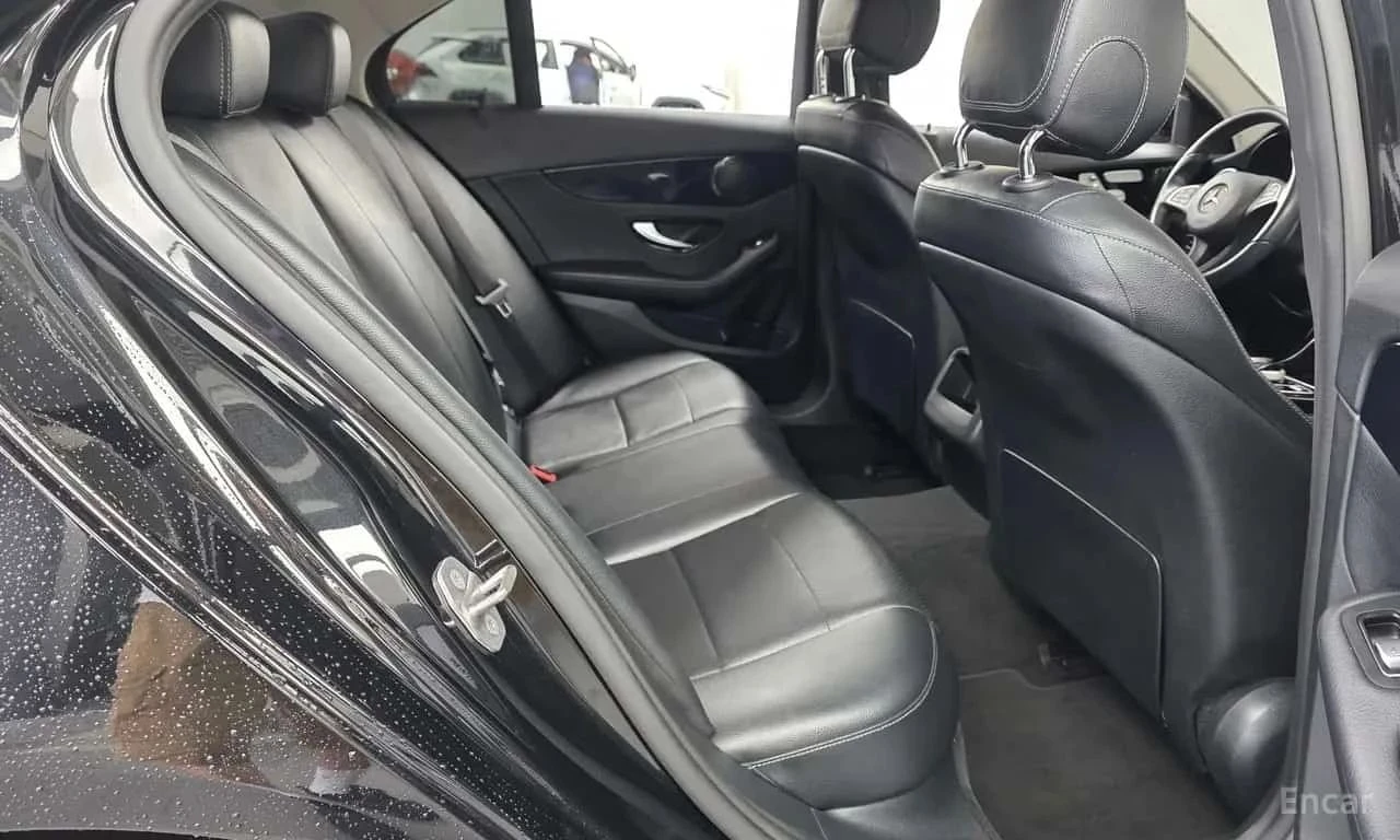 Mercedes-Benz C 200, снимка 11 - Автомобили и джипове - 56687322