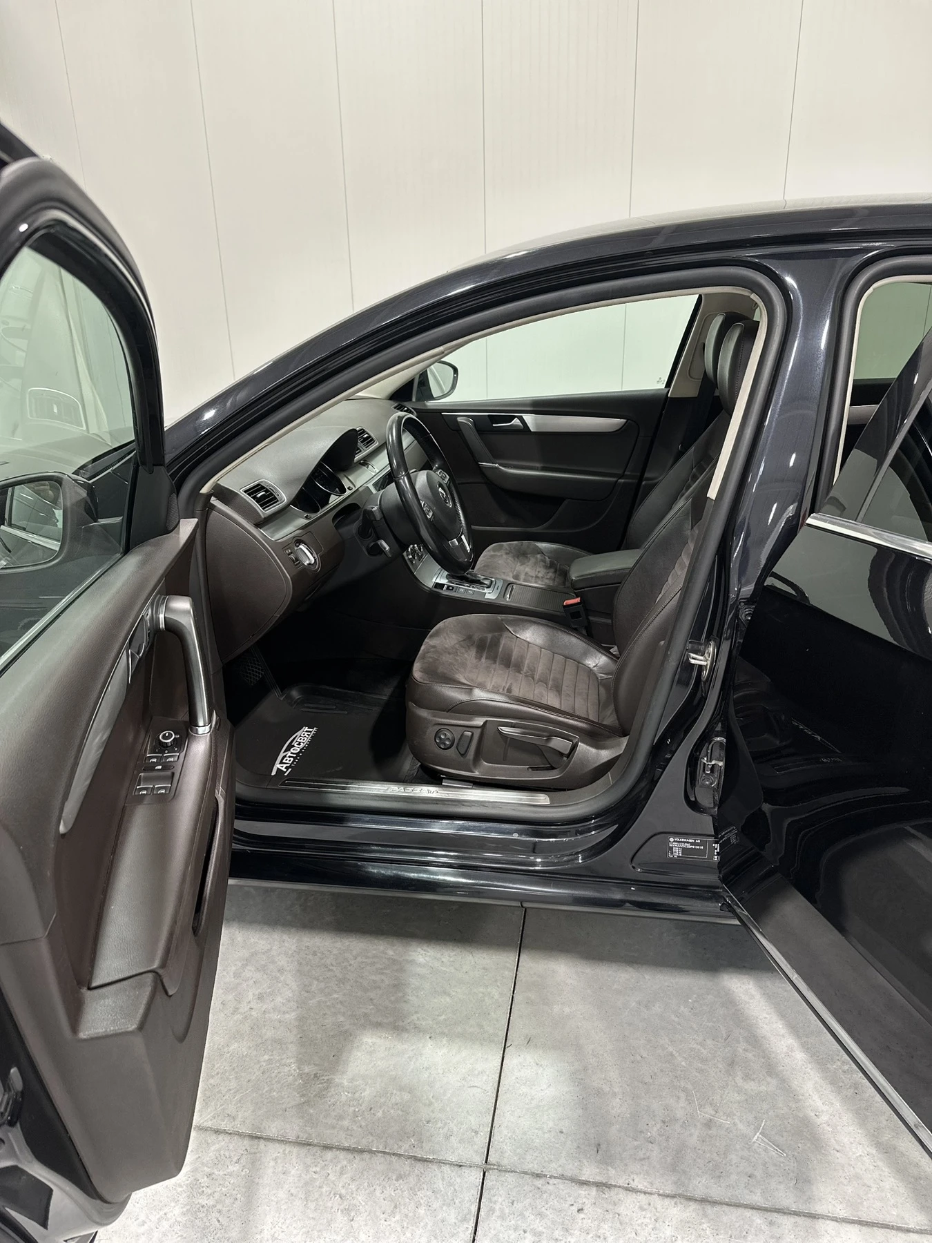 VW Passat, снимка 9 - Автомобили и джипове - 56738480
