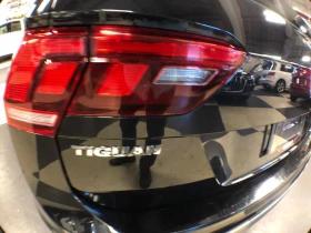 VW Tiguan * HIGHLINE AWD LEATHER PANO/ROOF NAVI B/SPOT CAMER | Mobile.bg    10