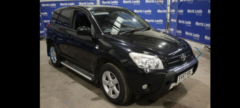 Toyota Rav4, снимка 8 - Автомобили и джипове - 47792184