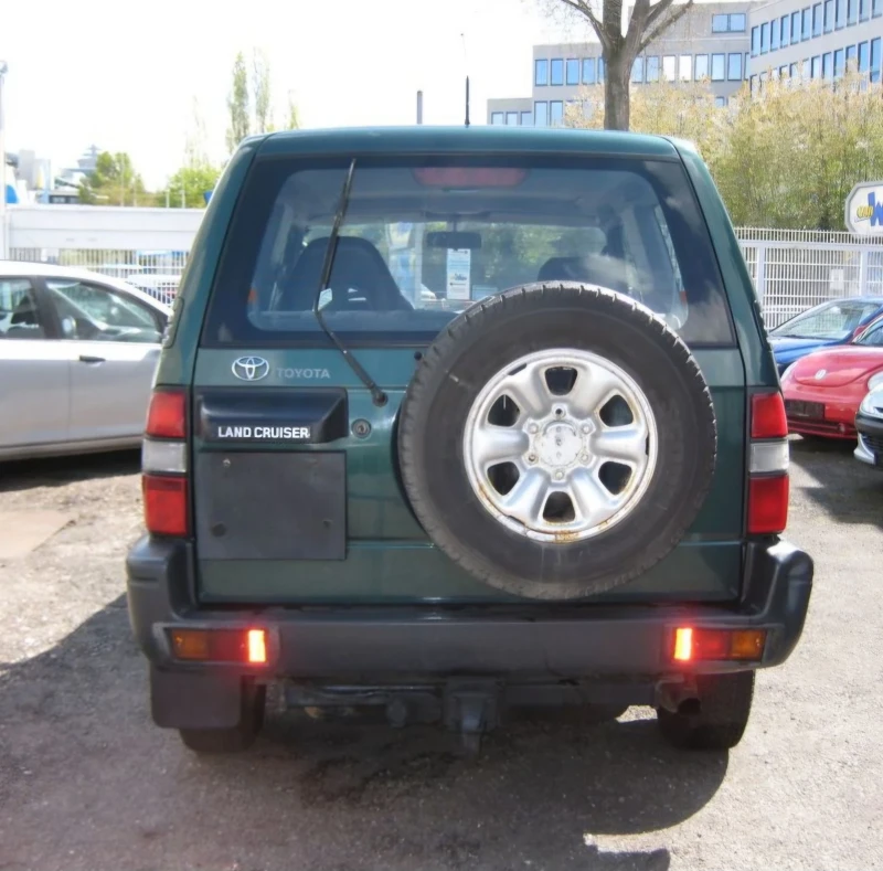 Toyota Land cruiser, снимка 2 - Автомобили и джипове - 49321919