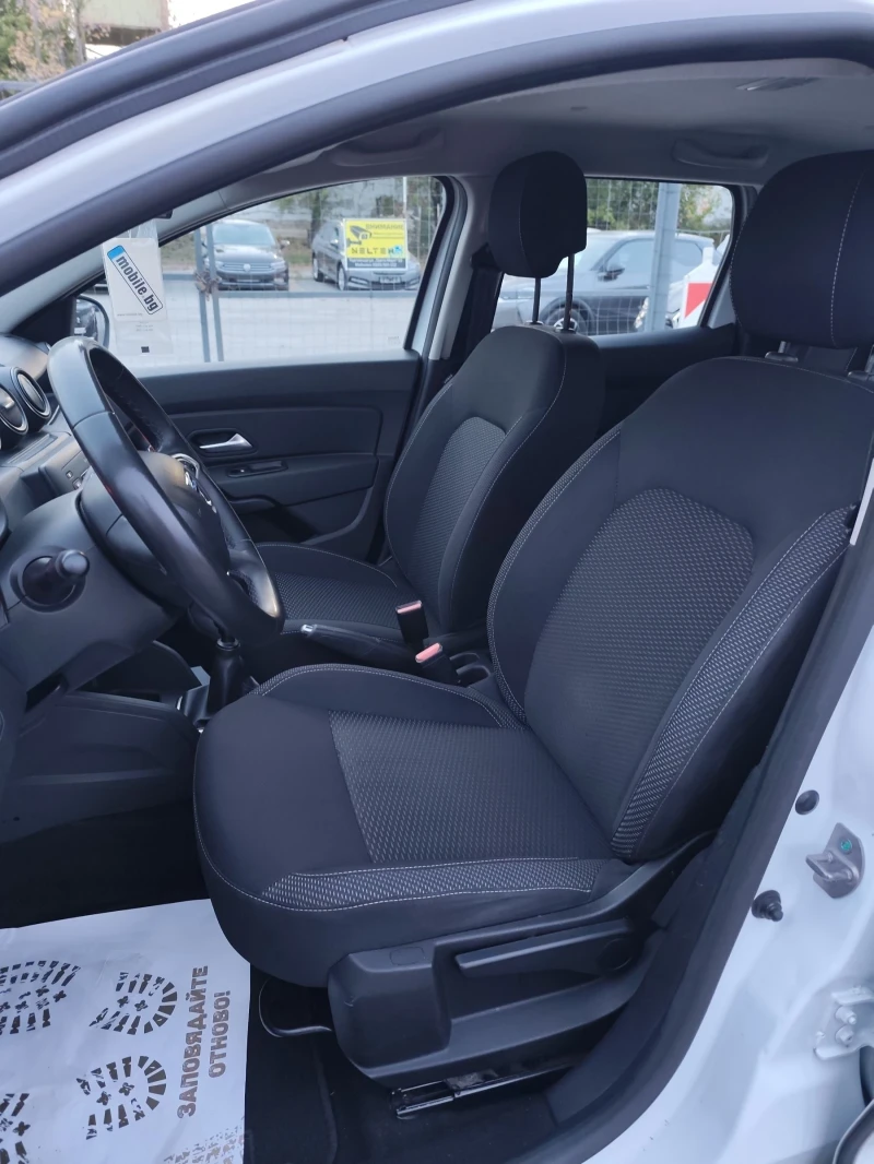 Dacia Duster 1.5 DCI 115 , снимка 8 - Автомобили и джипове - 52316413