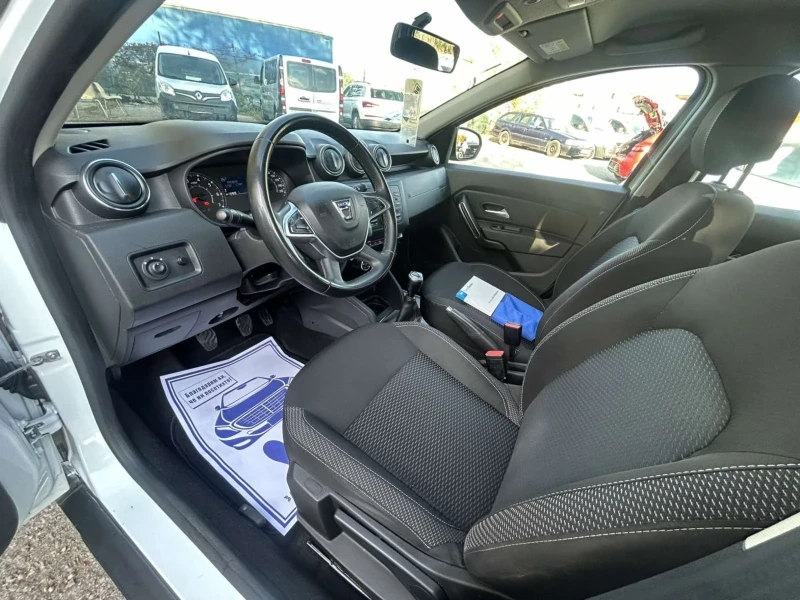 Dacia Duster 1.5 DCI 115 , снимка 9 - Автомобили и джипове - 52316413