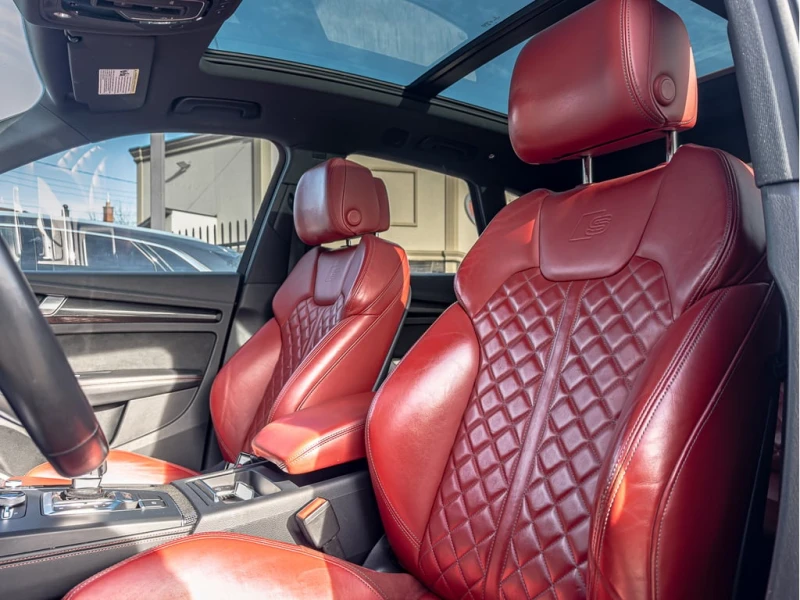 Audi SQ5 PROGRESSIV CARBON FIBER 2018 * CARFAX* , снимка 11 - Автомобили и джипове - 52899045