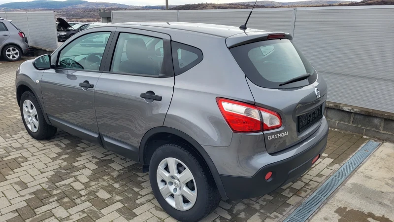 Nissan Qashqai 1.6-117 92000, снимка 3 - Автомобили и джипове - 52903486