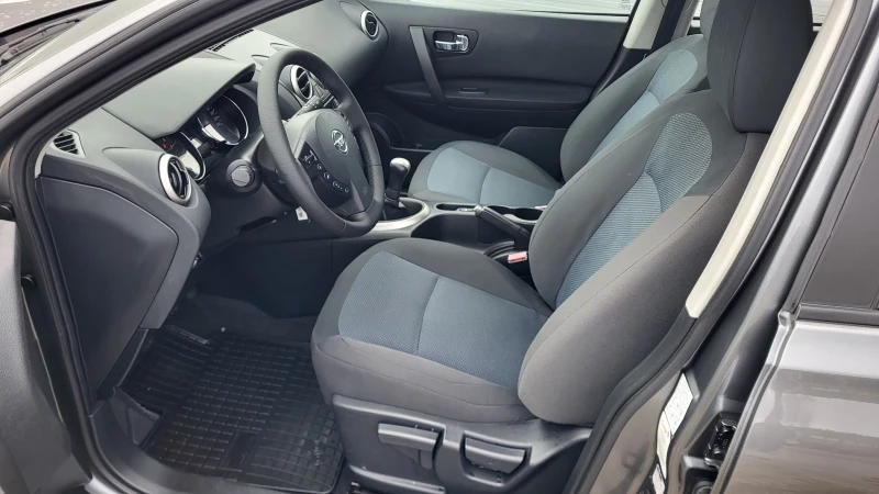 Nissan Qashqai 1.6-117 92000, снимка 12 - Автомобили и джипове - 52903486