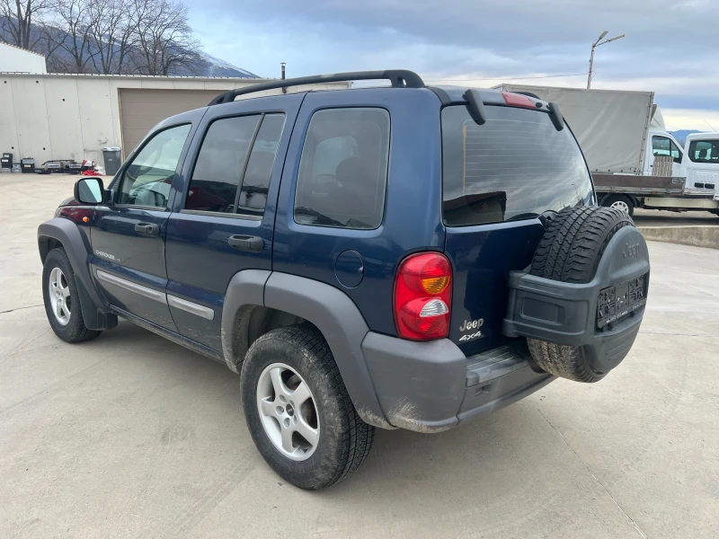 Jeep Cherokee 2.4i 166.000км/КЛИМА/4X4, снимка 6 - Автомобили и джипове - 53087266