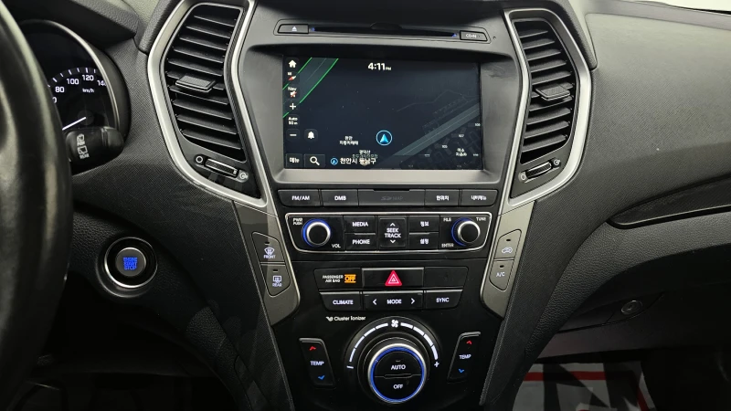 Hyundai Santa fe 2.0CRDI/FACE/Пълна сервизна история !!!, снимка 12 - Автомобили и джипове - 53455093