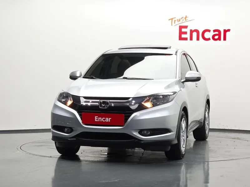 Honda Hr-v 1.8, снимка 3 - Автомобили и джипове - 55352227