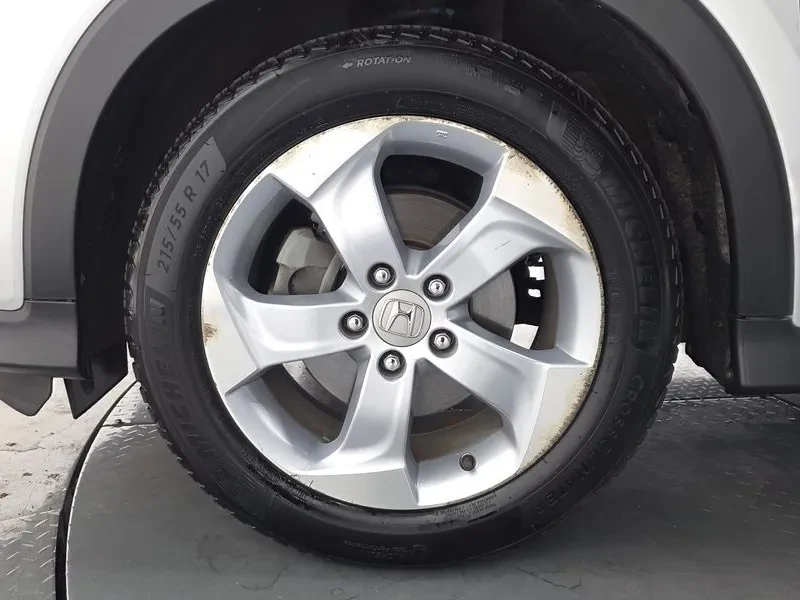 Honda Hr-v 1.8, снимка 5 - Автомобили и джипове - 55352227