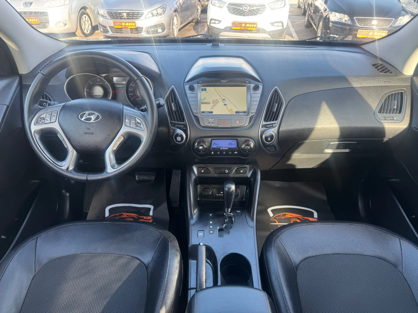 Hyundai IX35 4х4 / 133 хил км - изображение 6