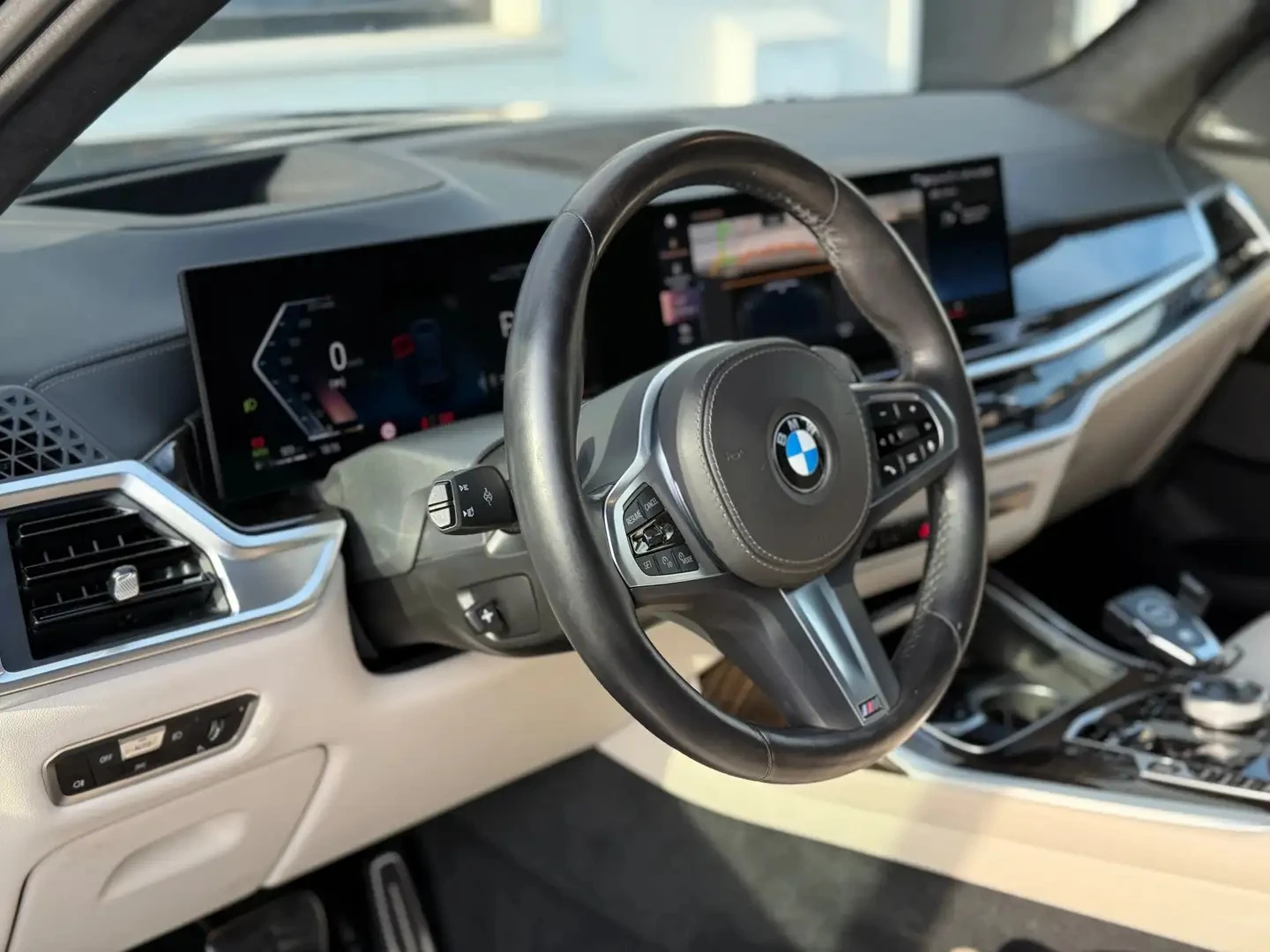 BMW X7 M-pack xDrive 6+ 1 - изображение 5