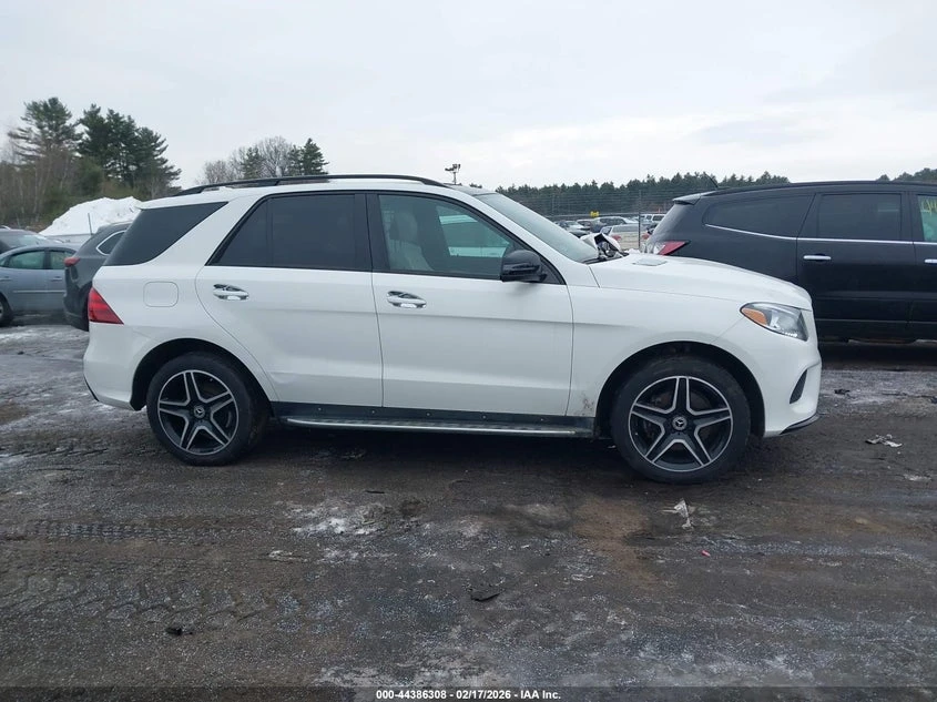 Mercedes-Benz GLE 350 3.5l 4Matic, снимка 13 - Автомобили и джипове - 53734302