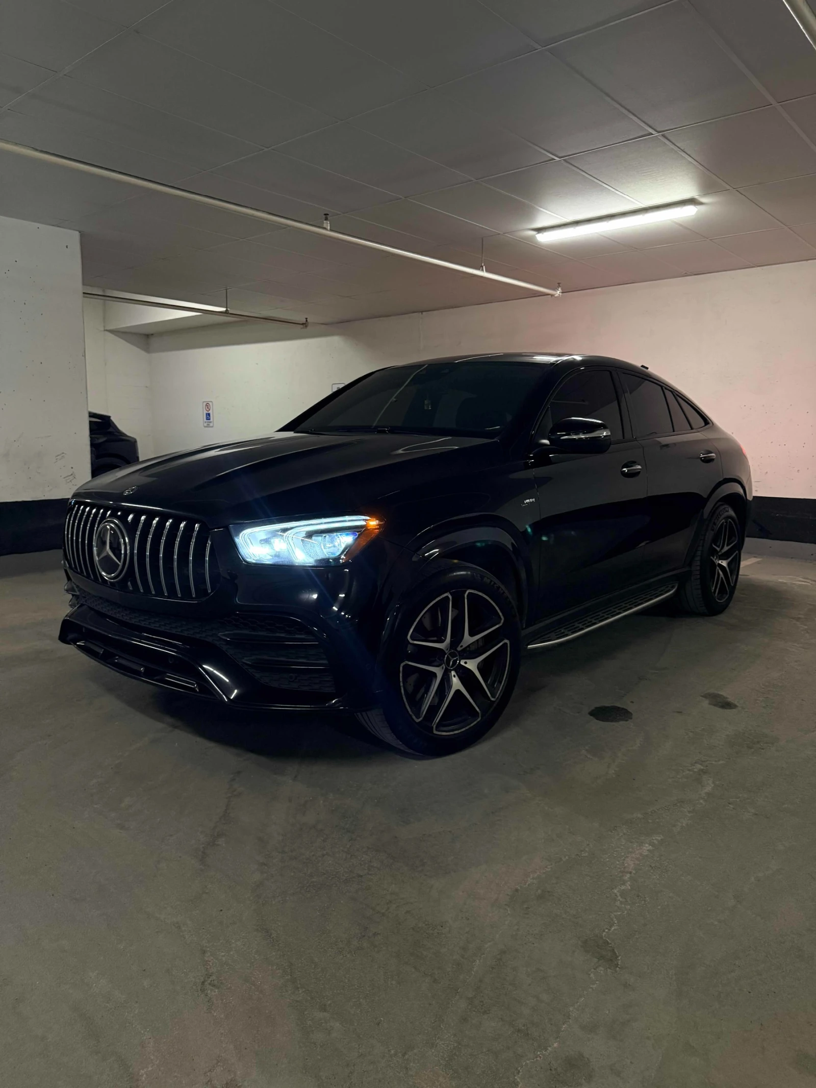 Mercedes-Benz GLE 53 AMG * * CARFAX * * АВТО КРЕДИТ * *  | Auto.bg — изображение 1