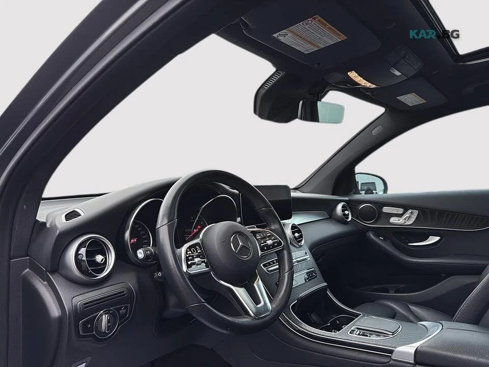 Mercedes-Benz GLC 300 COUPE 4MATIC* АвтоКредит* (ЦЕНА ДО БГ), снимка 8 - Автомобили и джипове - 55048591