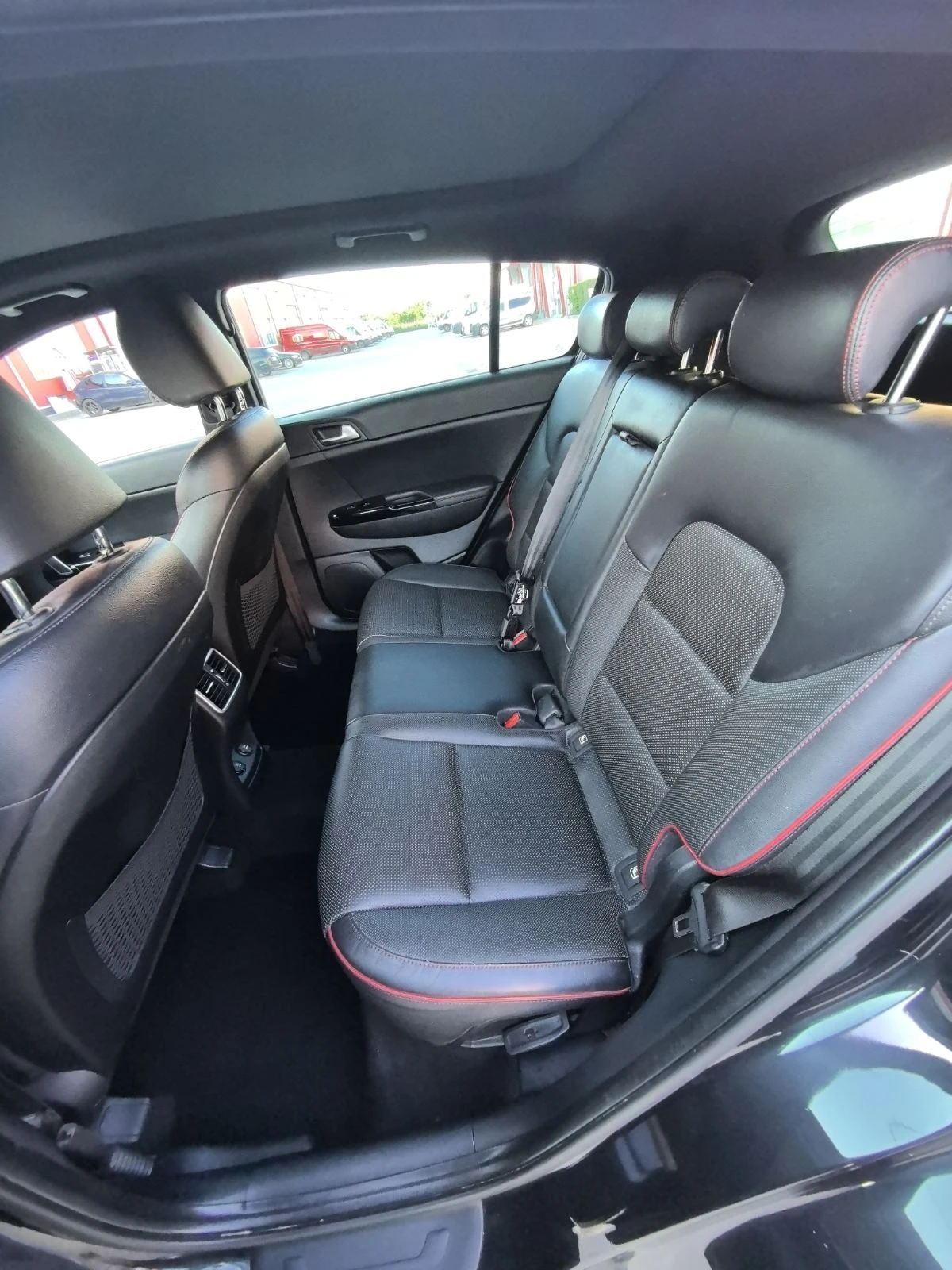 Kia Sportage Facelift GT Line Pack Premium 2WD, снимка 12 - Автомобили и джипове - 55076796