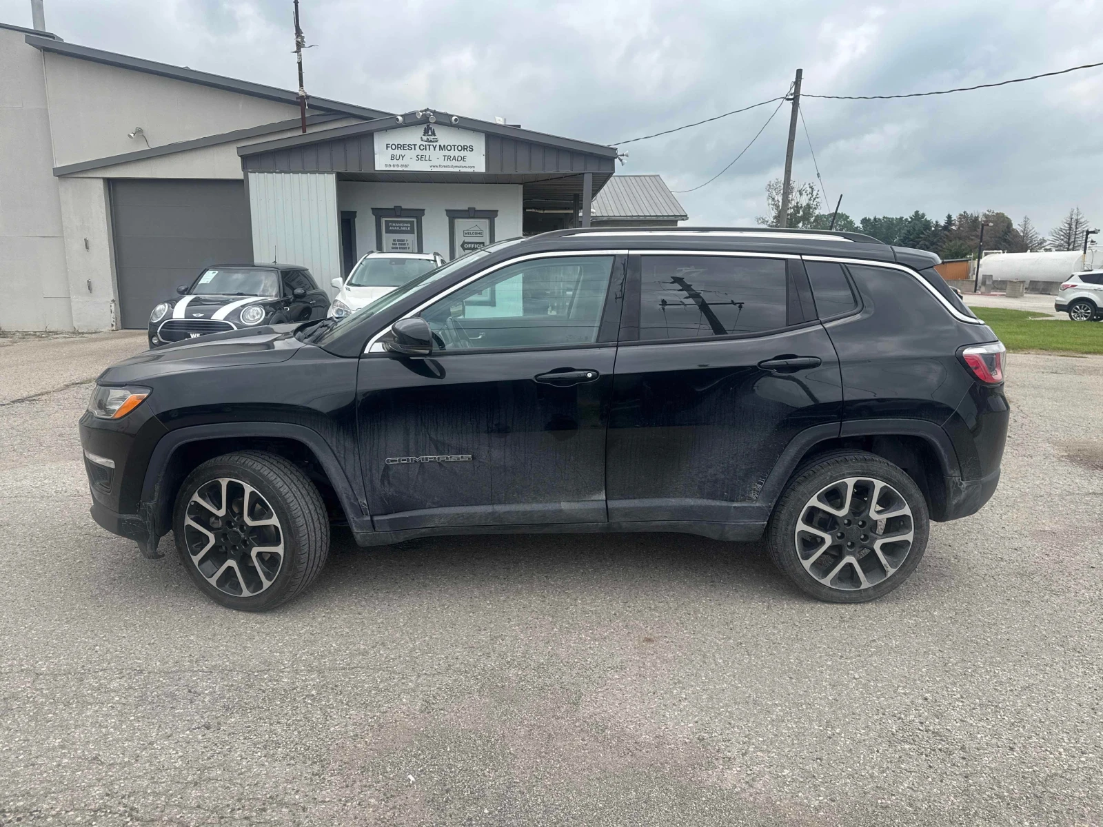 Jeep Compass * Limited * CARFAX * БЕЗ ПЪРВОНАЧАЛНА ВНОСКА, снимка 2 - Автомобили и джипове - 55967511