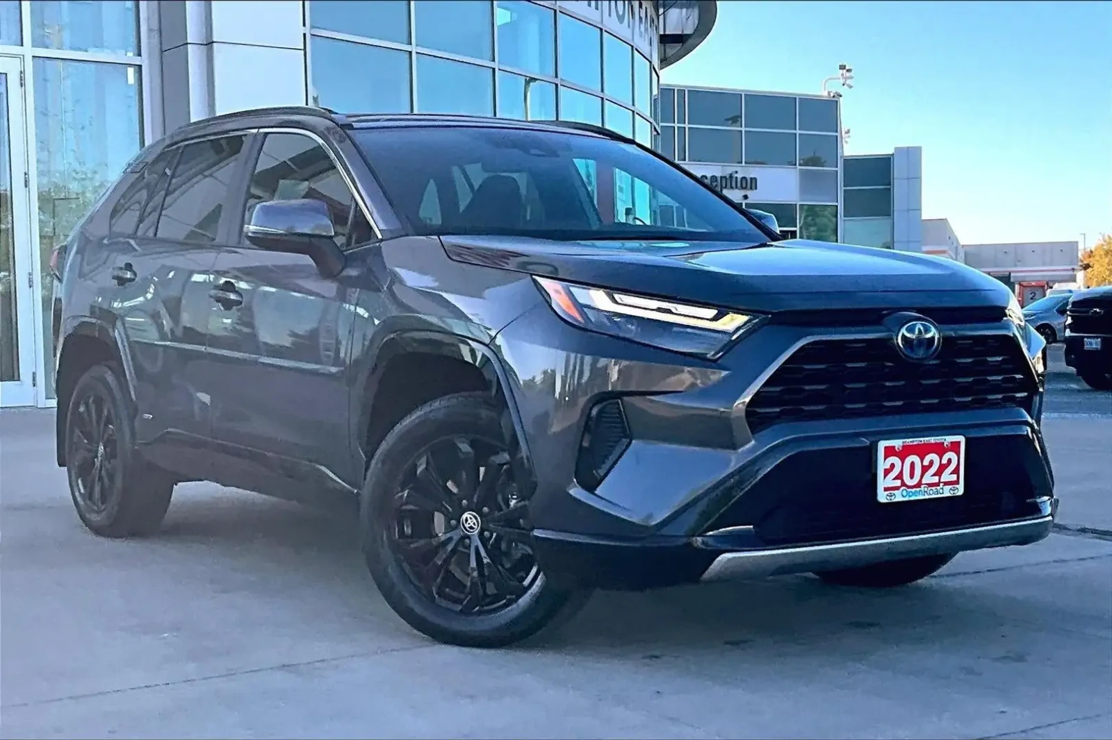 Toyota Rav4 HYBRID SE ANDROID AUTO PUSH START!!!!, снимка 3 - Автомобили и джипове - 56210644