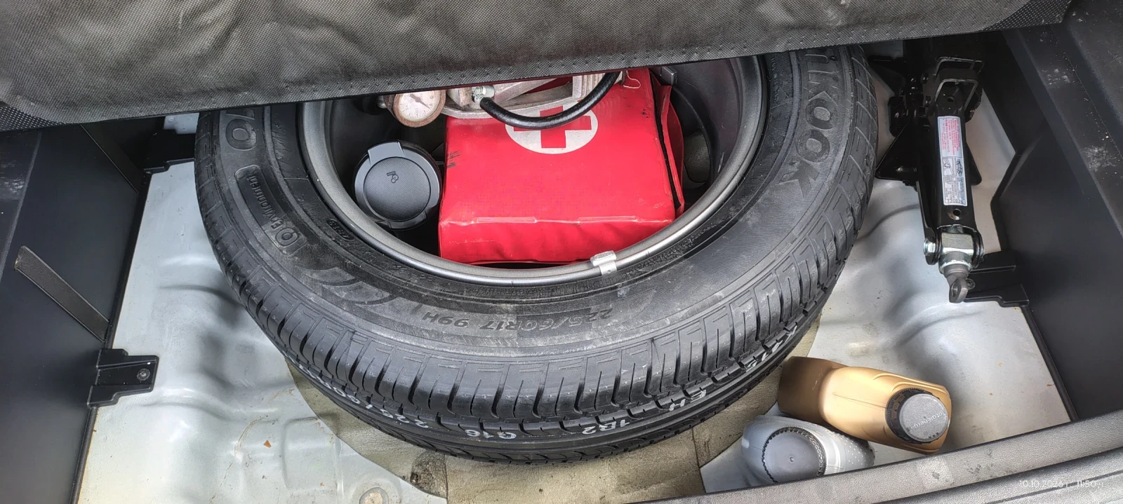 Hyundai IX35, снимка 9 - Автомобили и джипове - 56473330