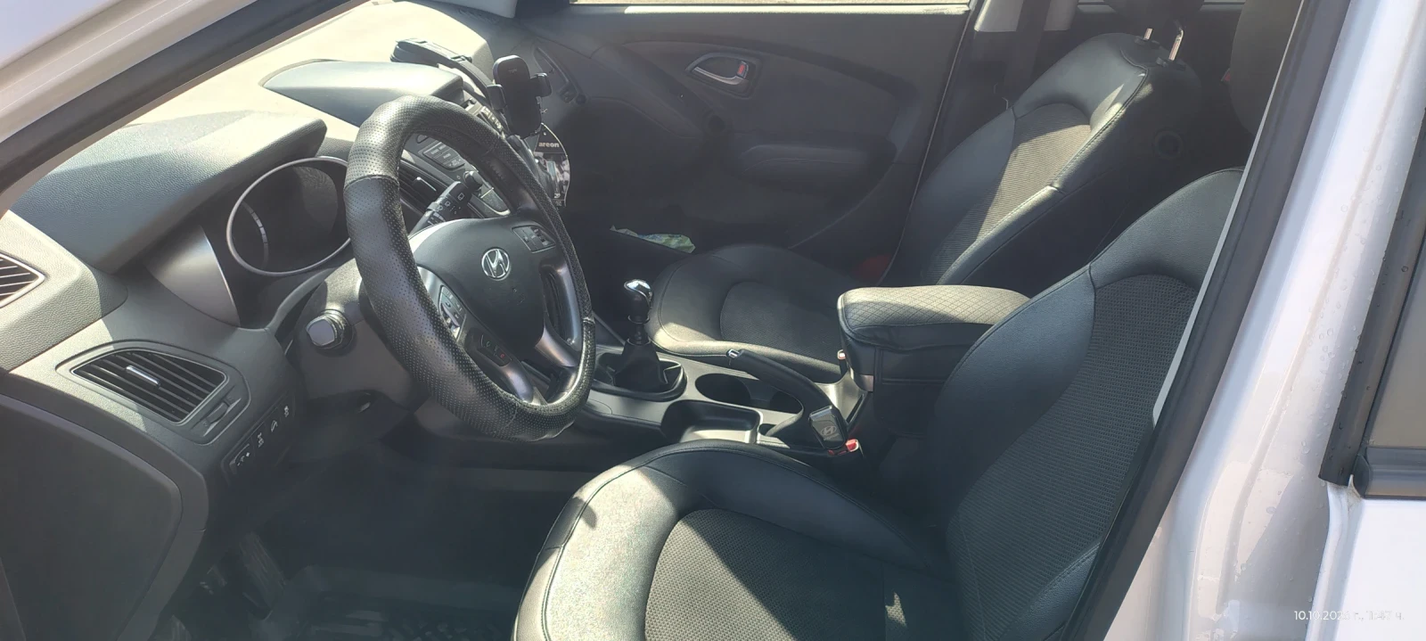 Hyundai IX35, снимка 5 - Автомобили и джипове - 56473330