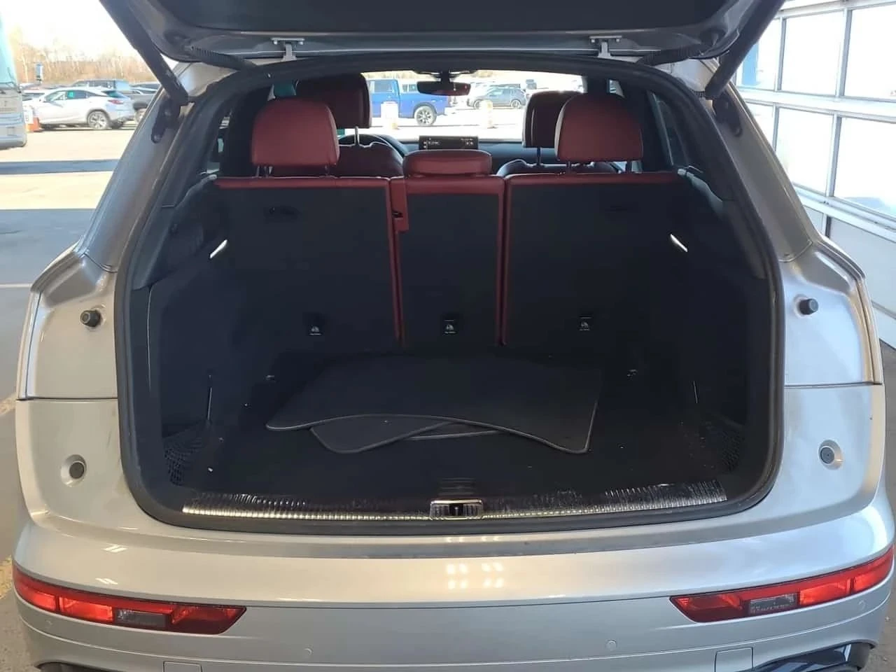 Audi SQ5, снимка 14 - Автомобили и джипове - 56690189