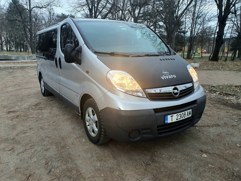 Opel Vivaro Д.база 2.0 CDTI 114.k.с., снимка 1 - Бусове и автобуси - 45656886