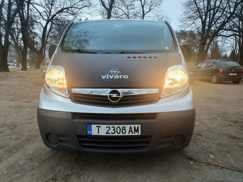 Opel Vivaro Д.база 2.0 CDTI 114.k.с., снимка 3 - Бусове и автобуси - 45656886