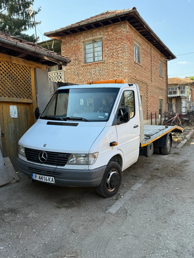 Mercedes-Benz Sprinter 412