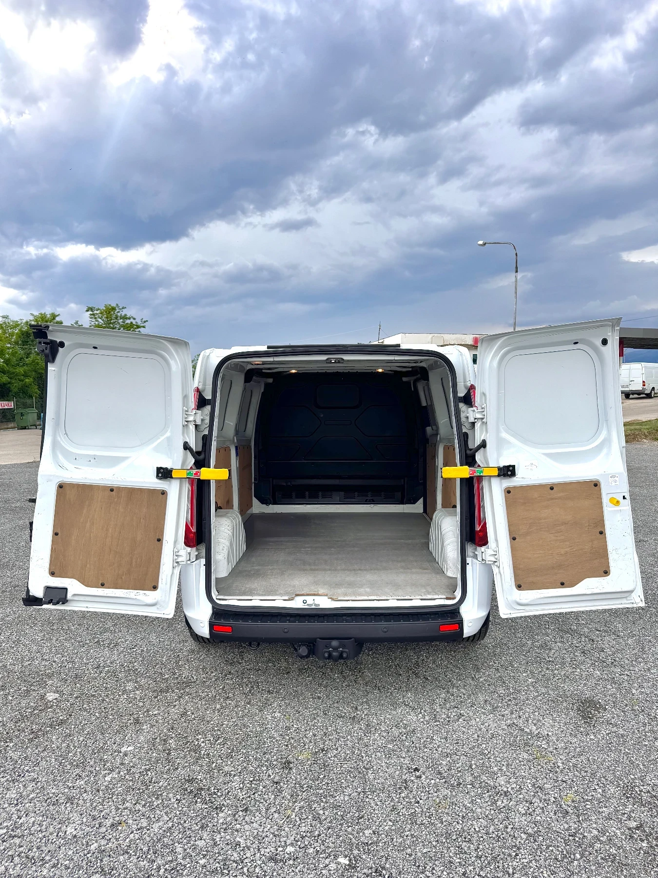 Ford Transit Custom 2.0TDCI 130кс, MAXI Facelift LED фарове, Навигация, снимка 9 - Бусове и автобуси - 54769828