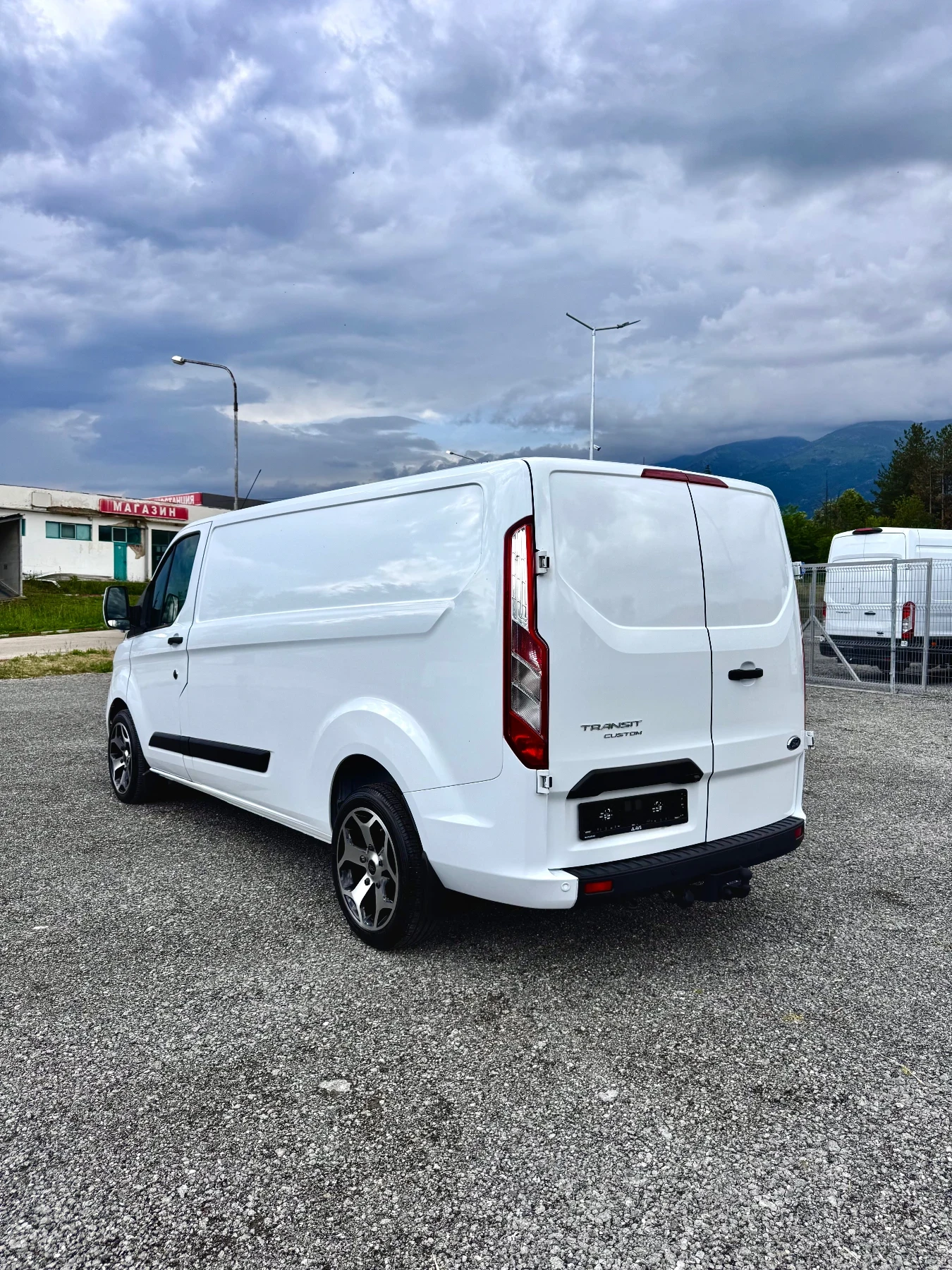 Ford Transit Custom 2.0TDCI 130кс, MAXI Facelift LED фарове, Навигация, снимка 6 - Бусове и автобуси - 54769828