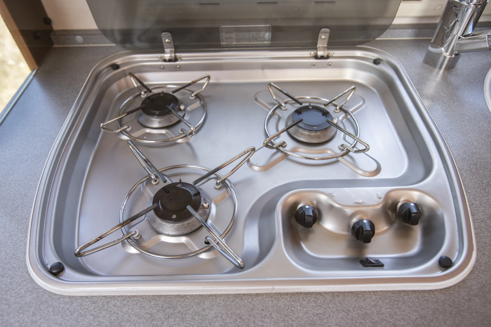 ������ Adria Coral S 660 SL | Mobile.bg � ����������� 9