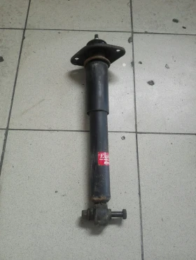 Амортисьор заден ляв Нисан Мурано 3.5Б