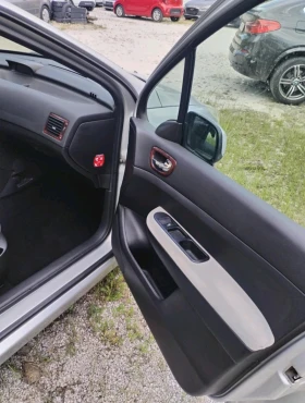 Peugeot 307 1.6 АВТОМАТИК , снимка 8