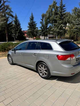 Toyota Avensis Камера алкантара навигация , снимка 8