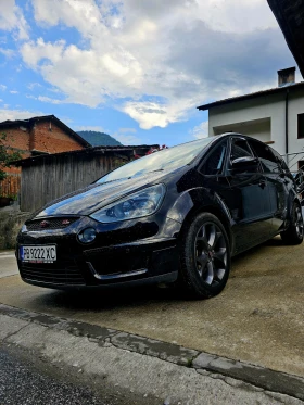  Ford S-Max