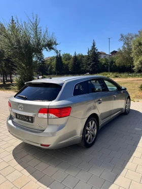 Toyota Avensis Камера алкантара навигация  - 4400 € - 11139213 6