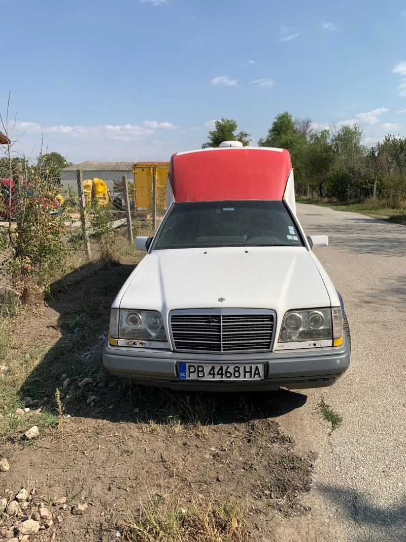 Mercedes-Benz 124, снимка 4 - Автомобили и джипове - 47440377