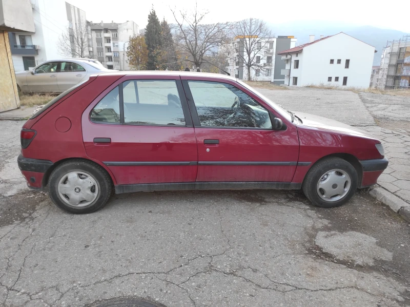 Peugeot 306 1.4 Газ , снимка 4 - Автомобили и джипове - 48002954