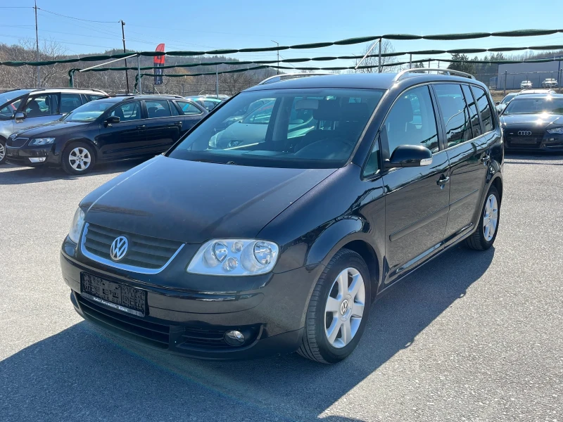 VW Touran 2.0TDi Highline, снимка 1 - Автомобили и джипове - 49373043