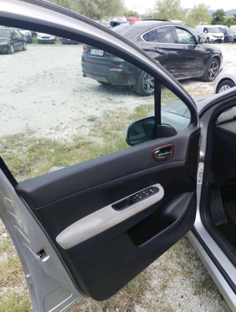 Peugeot 307 1.6 АВТОМАТИК , снимка 14 - Автомобили и джипове - 50503775