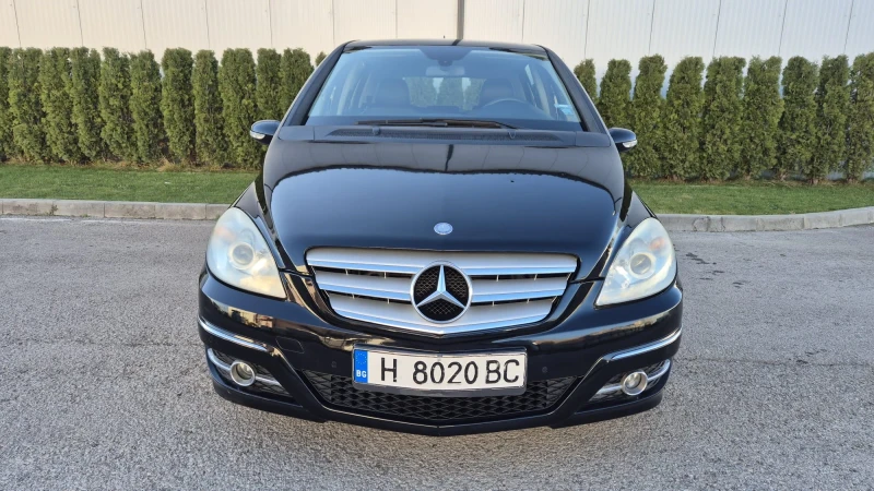 Mercedes-Benz B 180, снимка 2 - Автомобили и джипове - 52929109