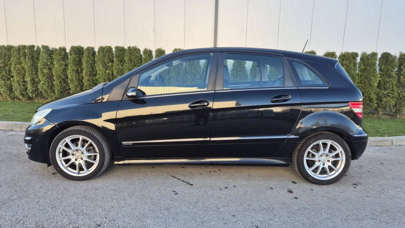 Mercedes-Benz B 180, снимка 4 - Автомобили и джипове - 52929109
